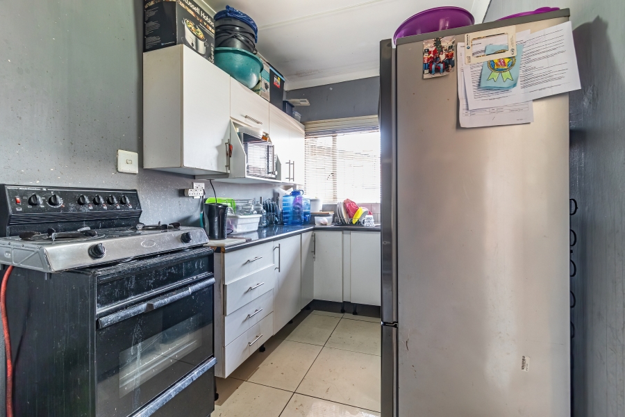 2 Bedroom Property for Sale in Strubenvale Gauteng