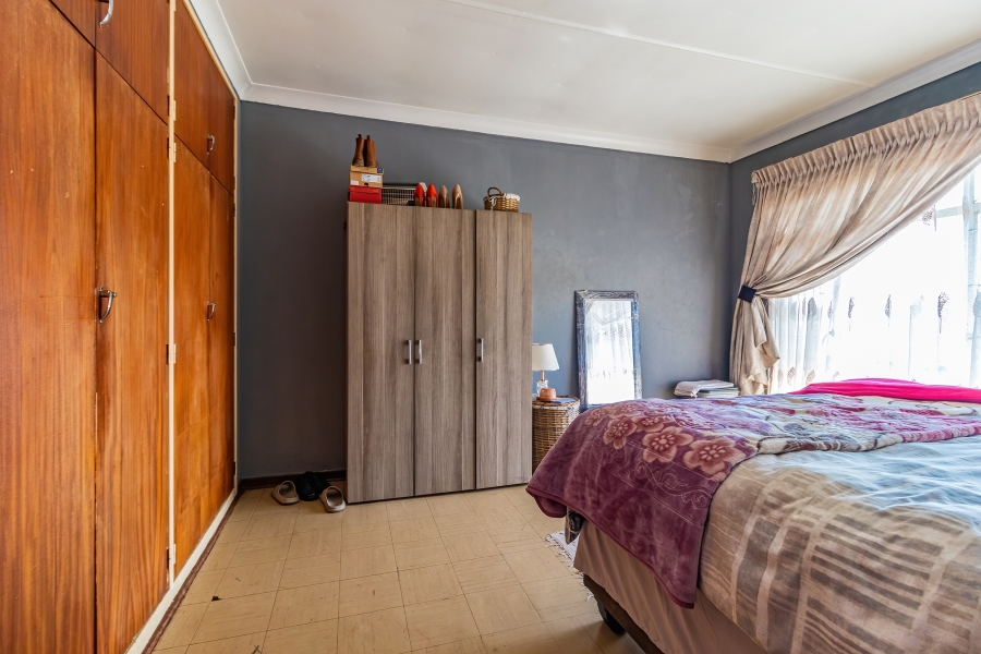 2 Bedroom Property for Sale in Strubenvale Gauteng
