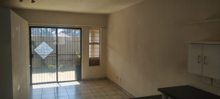 To Let 1 Bedroom Property for Rent in Brenthurst Gauteng