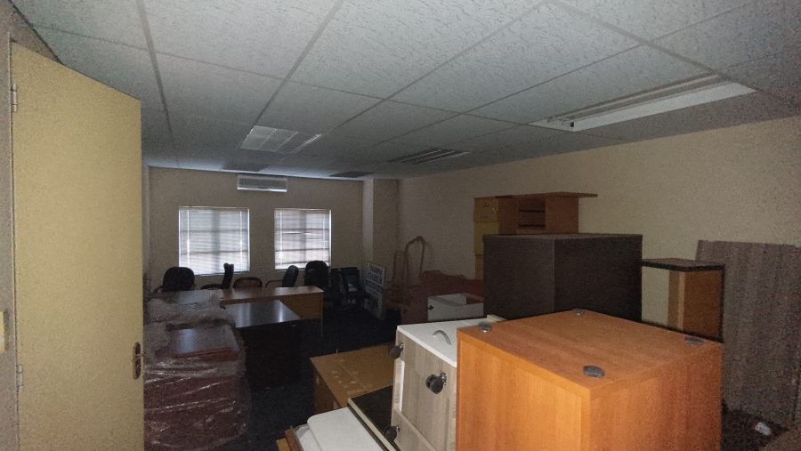 To Let Commercial Property for Rent in Die Hoewes Gauteng