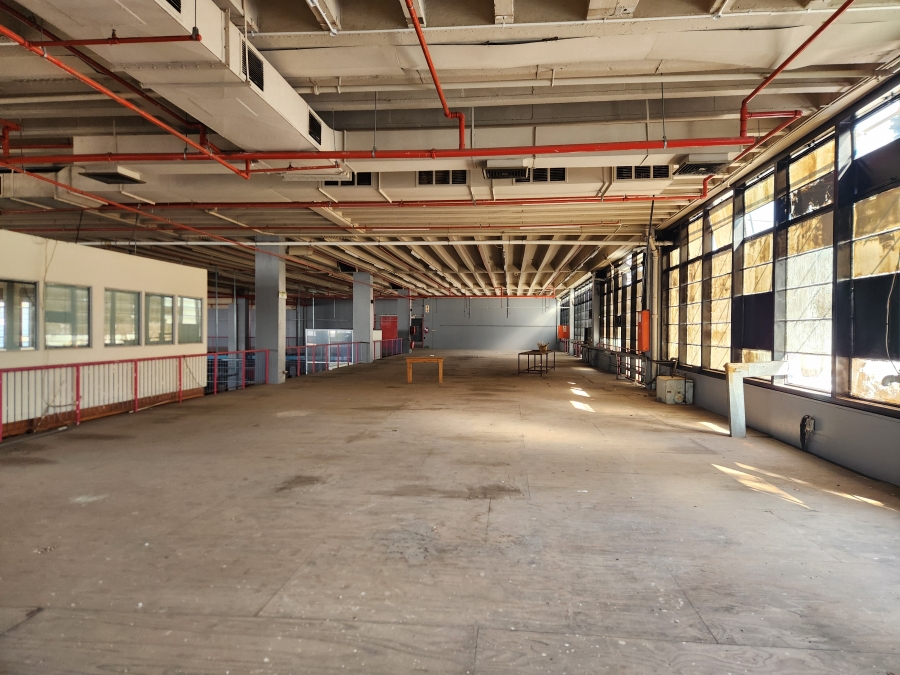 Commercial Property for Sale in Koedoespoort Industrial Gauteng