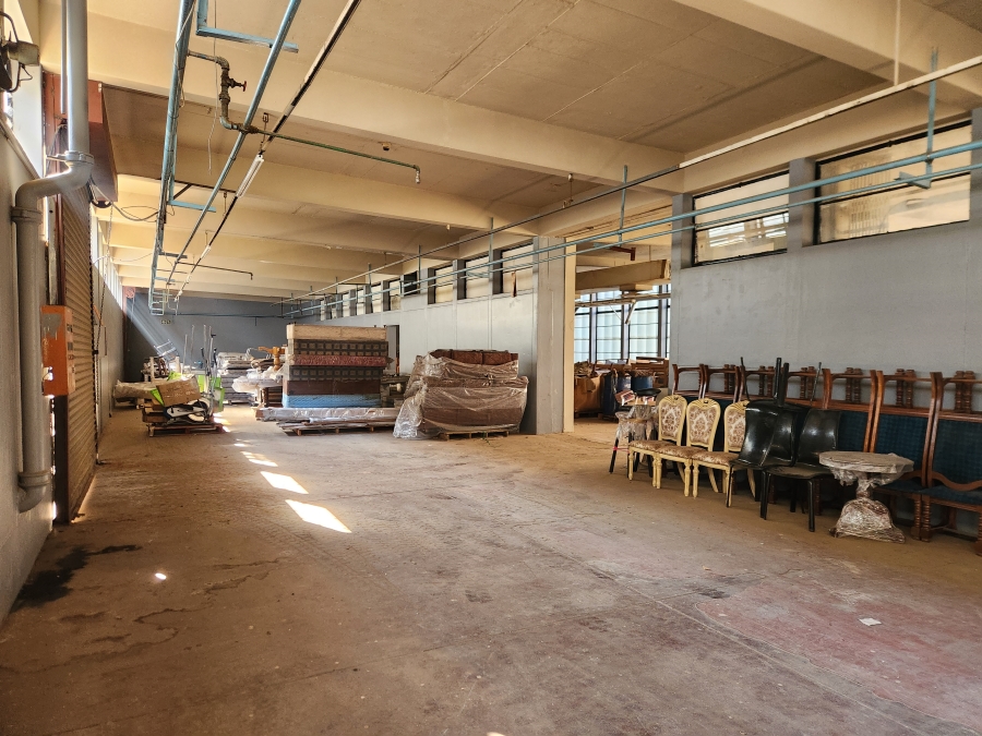 Commercial Property for Sale in Koedoespoort Industrial Gauteng