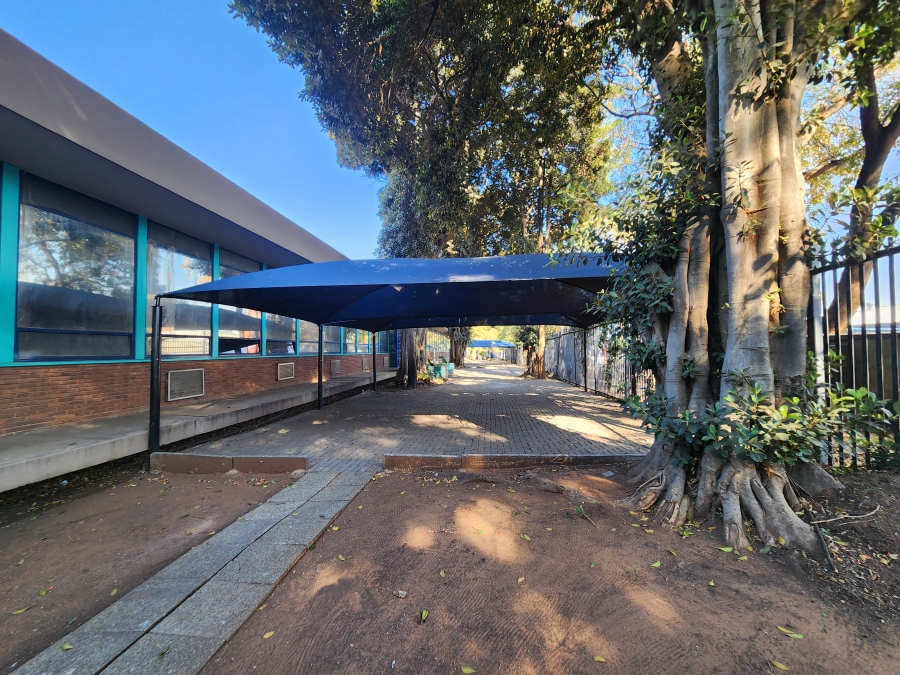Commercial Property for Sale in Koedoespoort Industrial Gauteng