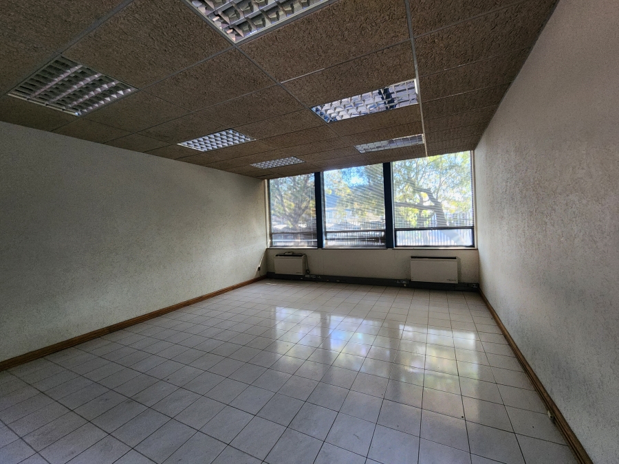 Commercial Property for Sale in Koedoespoort Industrial Gauteng