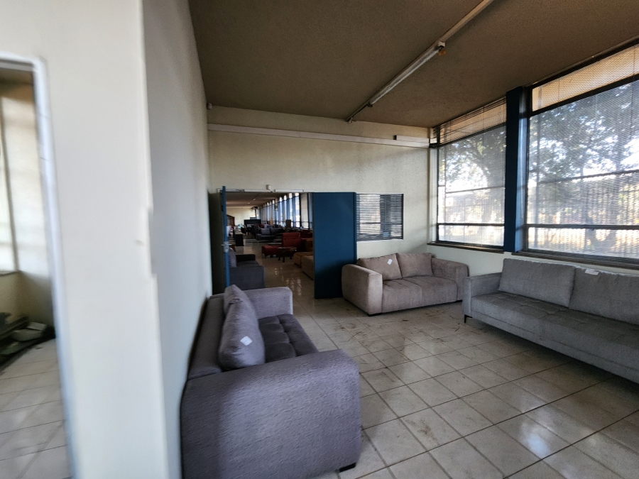 Commercial Property for Sale in Koedoespoort Industrial Gauteng