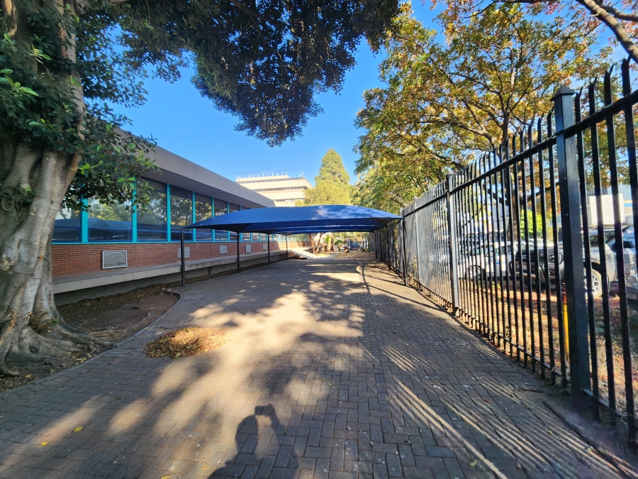 Commercial Property for Sale in Koedoespoort Industrial Gauteng