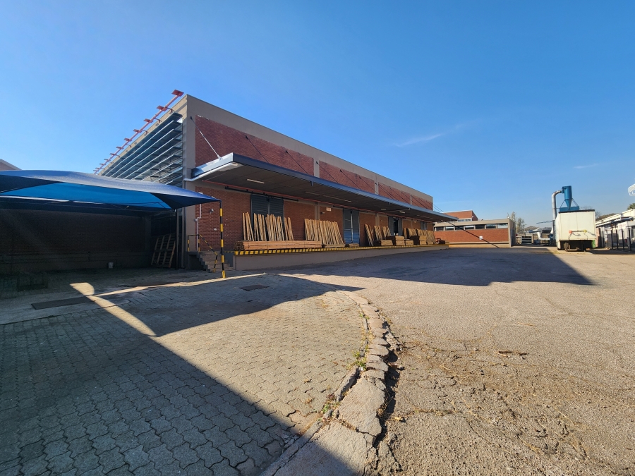 Commercial Property for Sale in Koedoespoort Industrial Gauteng