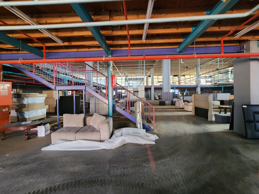 Commercial Property for Sale in Koedoespoort Industrial Gauteng