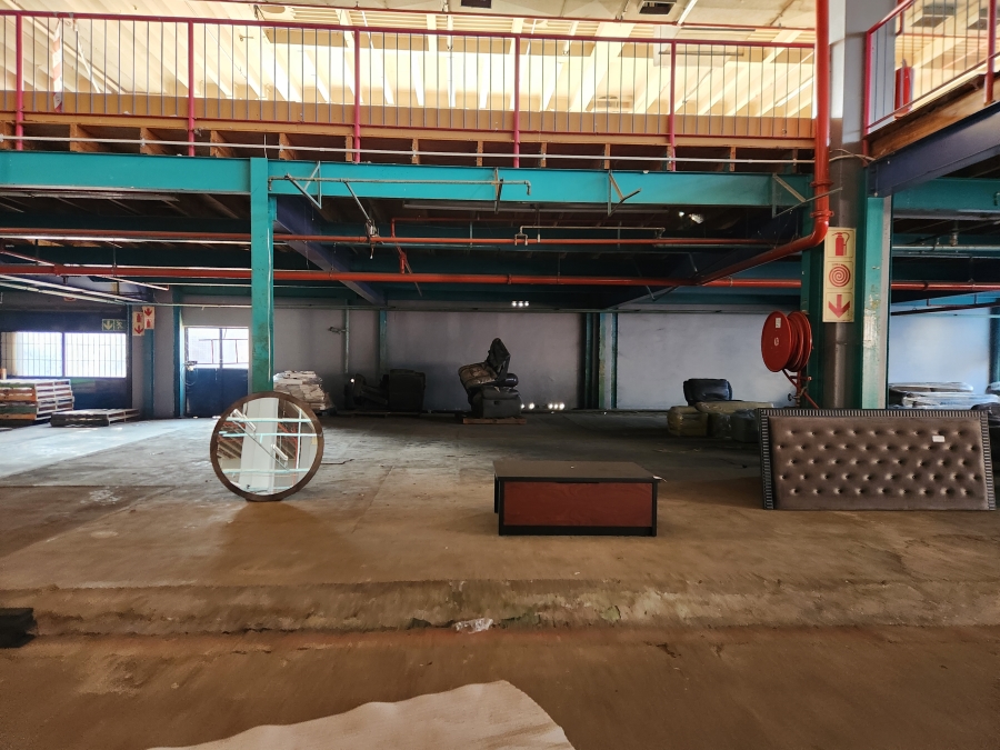 Commercial Property for Sale in Koedoespoort Industrial Gauteng