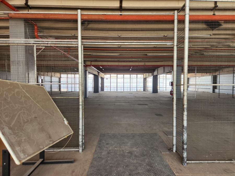 Commercial Property for Sale in Koedoespoort Industrial Gauteng