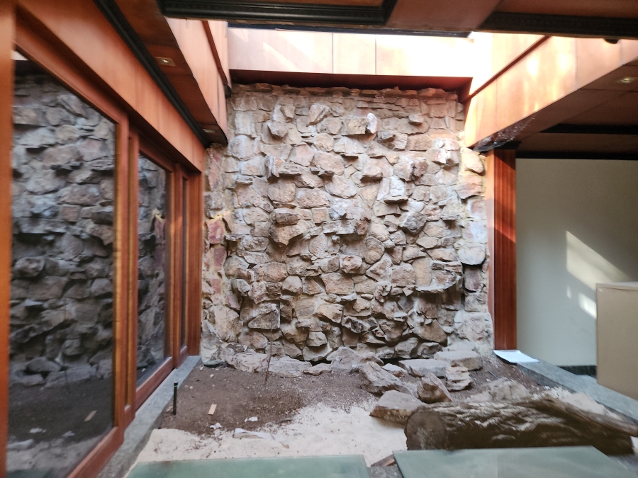 Commercial Property for Sale in Koedoespoort Industrial Gauteng