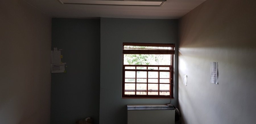 To Let Commercial Property for Rent in Lyttelton Manor Gauteng