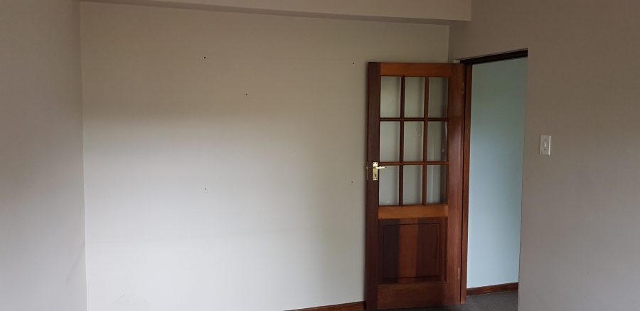 To Let Commercial Property for Rent in Lyttelton Manor Gauteng