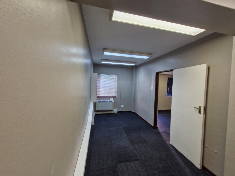 To Let Commercial Property for Rent in Lyttelton Manor Gauteng