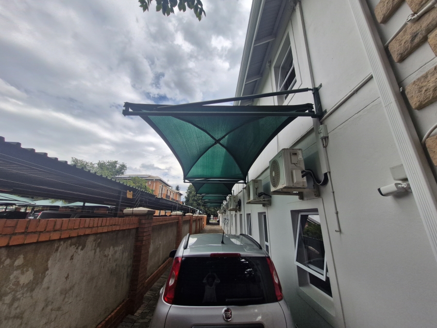To Let Commercial Property for Rent in Clubview Gauteng
