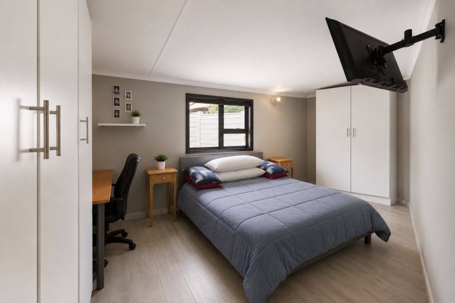 3 Bedroom Property for Sale in Vorna Valley Gauteng