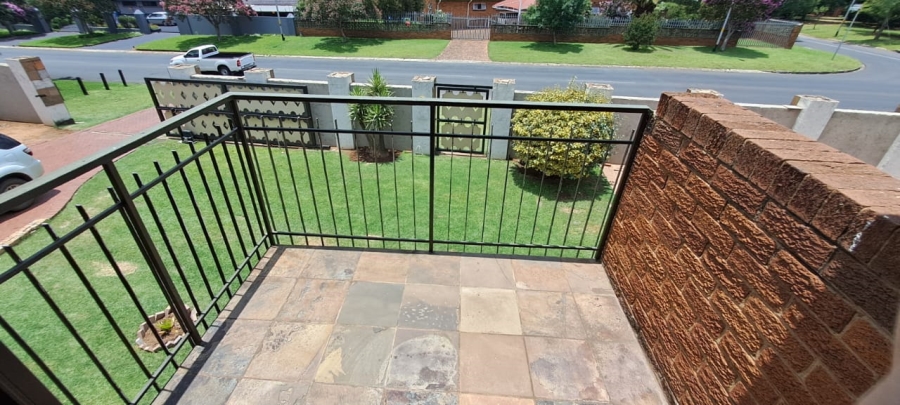 5 Bedroom Property for Sale in Ferryvale Gauteng