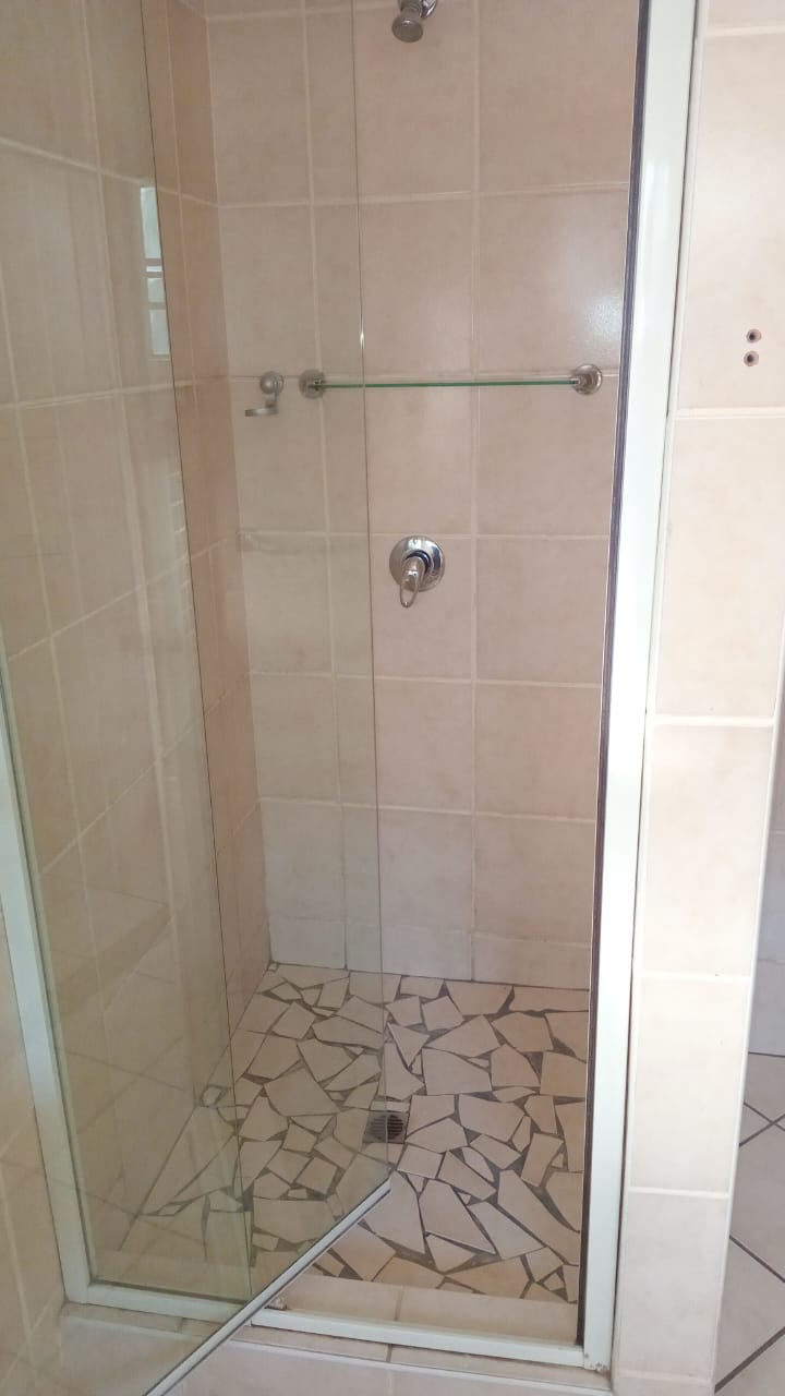 To Let 2 Bedroom Property for Rent in Meadowbrook Gauteng