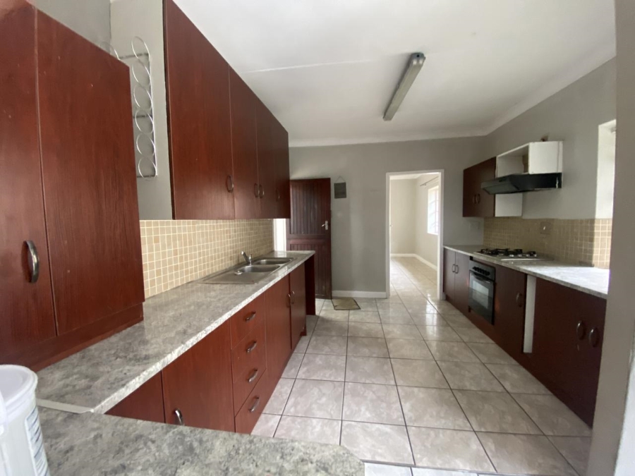 To Let 2 Bedroom Property for Rent in Meadowbrook Gauteng