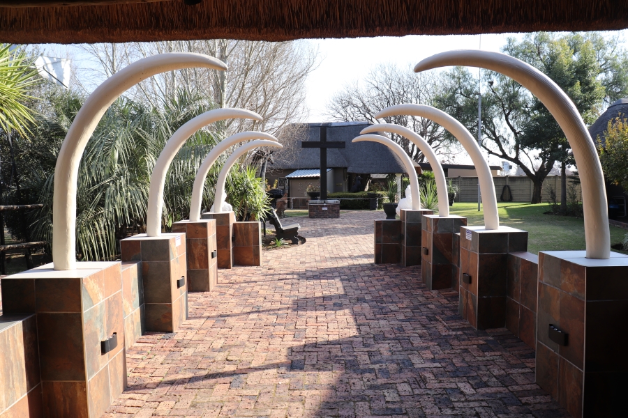 13 Bedroom Property for Sale in Mooilande Gauteng
