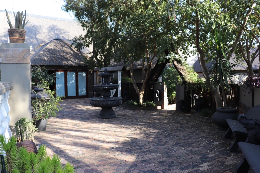 13 Bedroom Property for Sale in Mooilande Gauteng