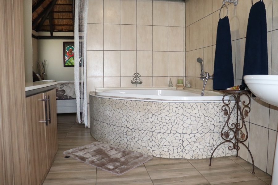 13 Bedroom Property for Sale in Mooilande Gauteng
