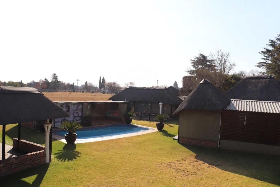 13 Bedroom Property for Sale in Mooilande Gauteng