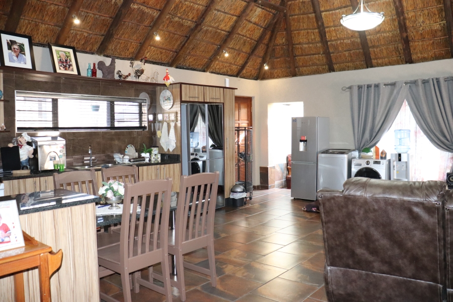 13 Bedroom Property for Sale in Mooilande Gauteng
