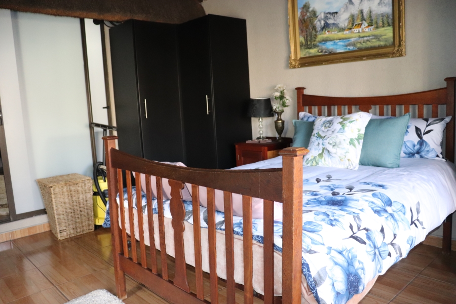 13 Bedroom Property for Sale in Mooilande Gauteng