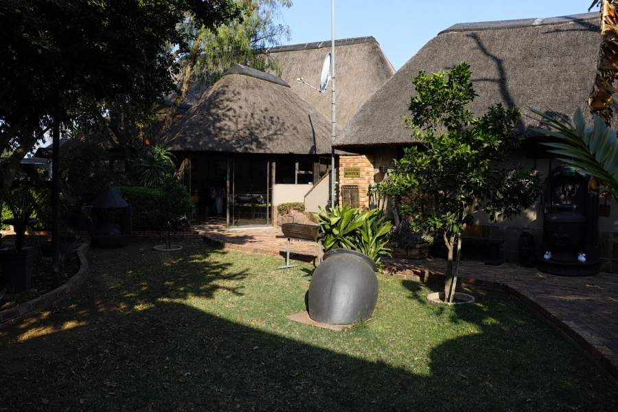 13 Bedroom Property for Sale in Mooilande Gauteng