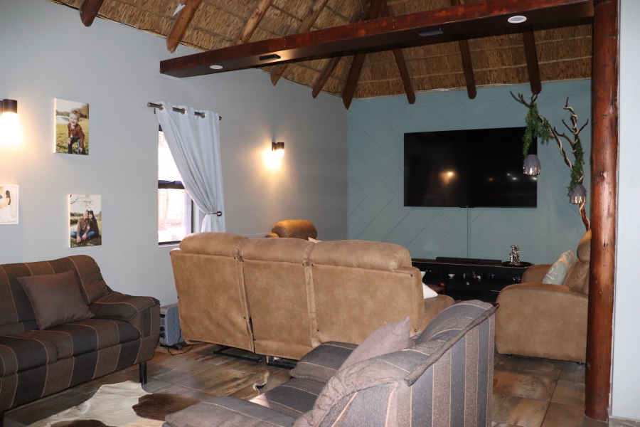 13 Bedroom Property for Sale in Mooilande Gauteng