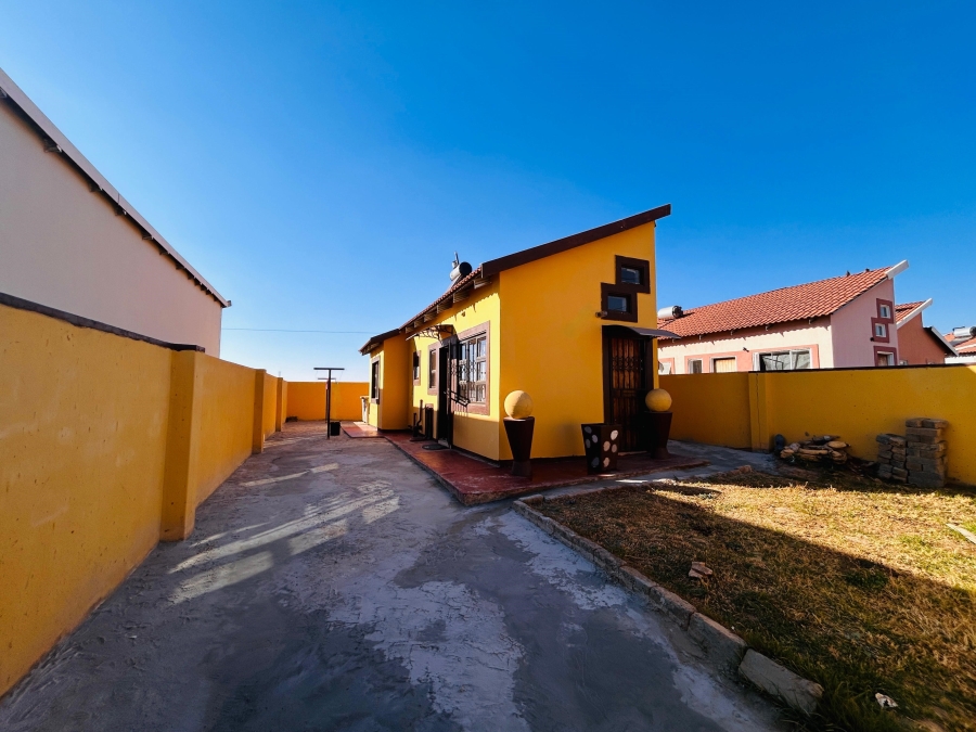 2 Bedroom Property for Sale in Savanna City Gauteng