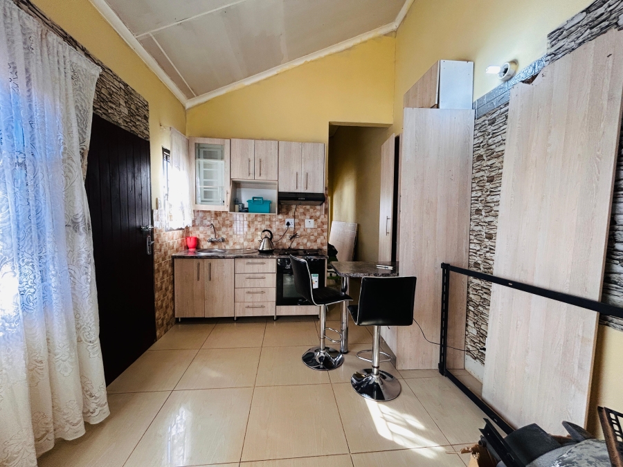 2 Bedroom Property for Sale in Savanna City Gauteng