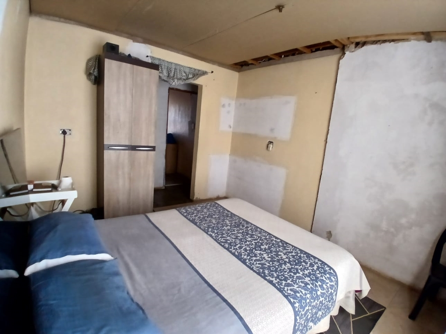3 Bedroom Property for Sale in Lakeside Gauteng