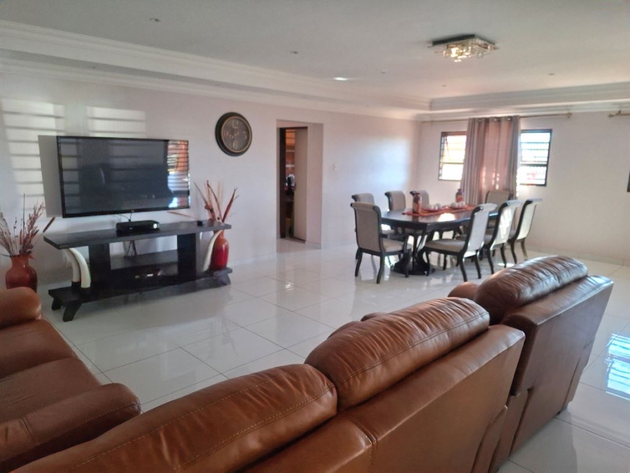 4 Bedroom Property for Sale in Westonaria Gauteng