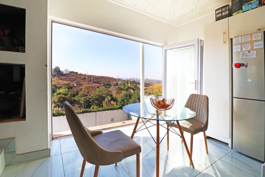 3 Bedroom Property for Sale in Melville Gauteng