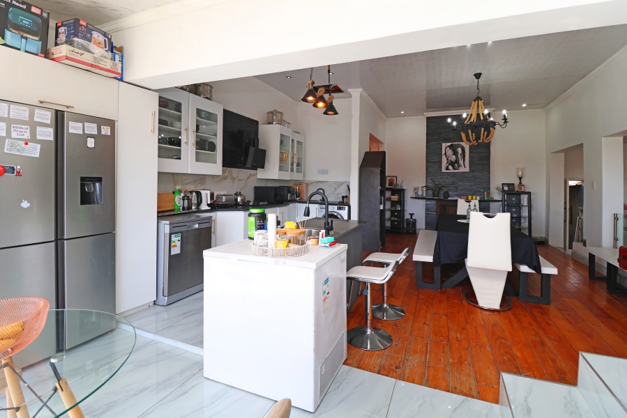 3 Bedroom Property for Sale in Melville Gauteng