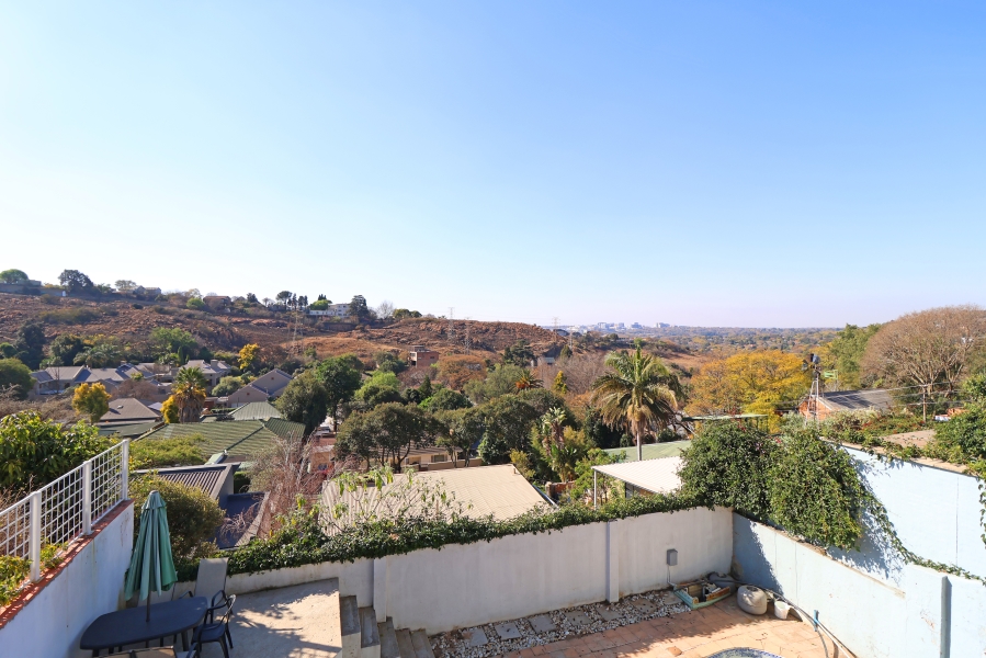 3 Bedroom Property for Sale in Melville Gauteng
