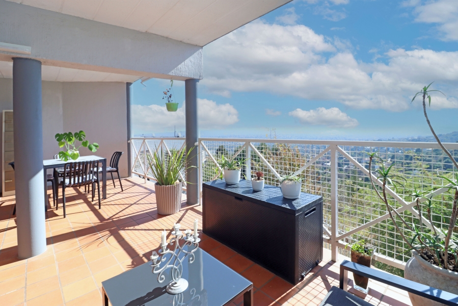 2 Bedroom Property for Sale in Northcliff Gauteng