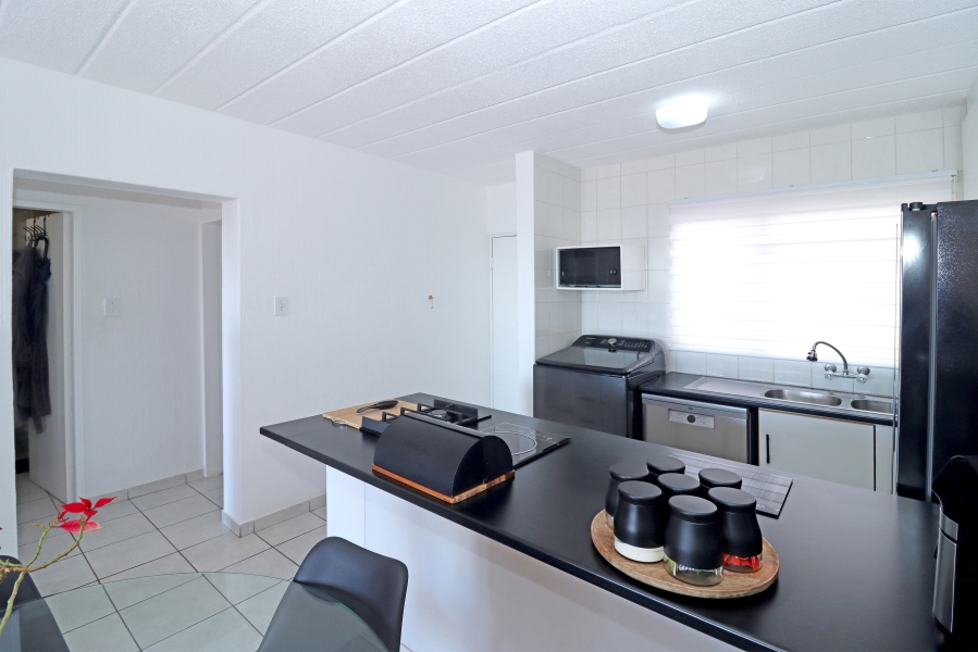 2 Bedroom Property for Sale in Northcliff Gauteng