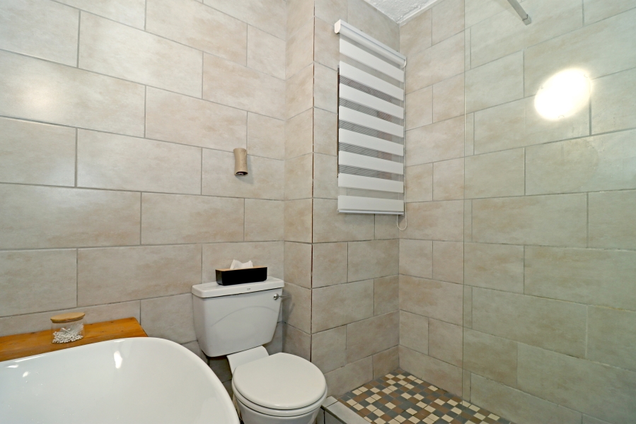 2 Bedroom Property for Sale in Northcliff Gauteng