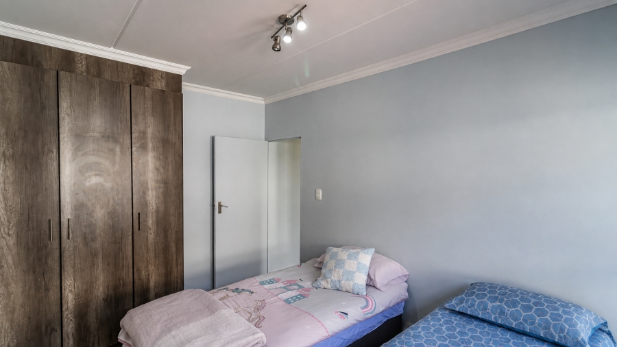 3 Bedroom Property for Sale in Summerset Gauteng