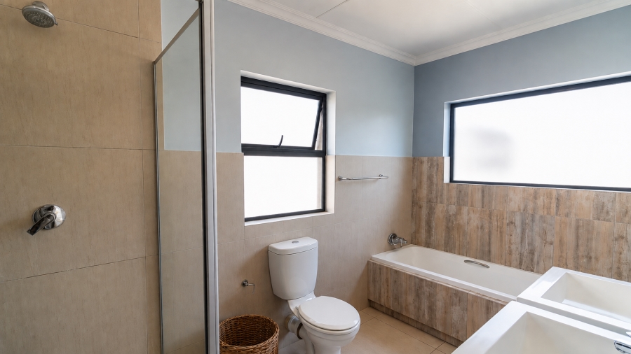 3 Bedroom Property for Sale in Summerset Gauteng