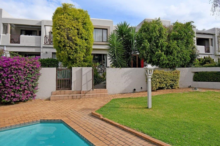To Let 2 Bedroom Property for Rent in Marais Steyn Park Gauteng