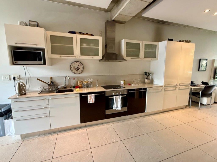 To Let 2 Bedroom Property for Rent in Melrose Arch Gauteng