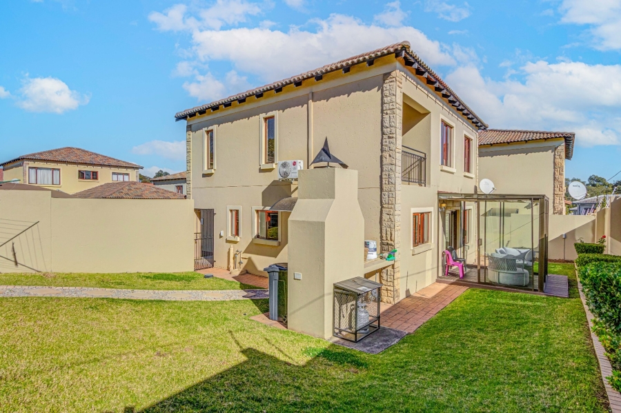 3 Bedroom Property for Sale in Ferndale Gauteng