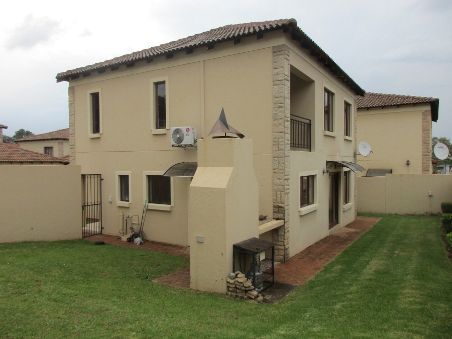 3 Bedroom Property for Sale in Ferndale Gauteng