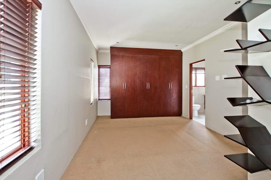 3 Bedroom Property for Sale in Ferndale Gauteng