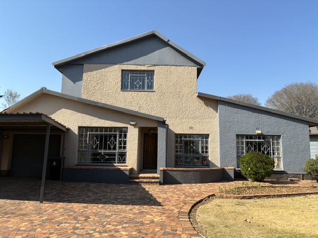 5 Bedroom Property for Sale in Hurlyvale Gauteng