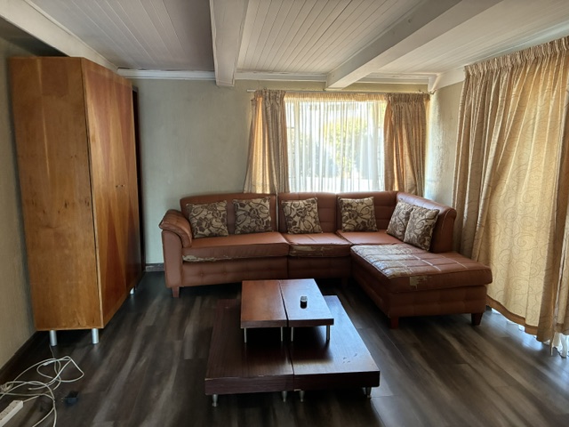 5 Bedroom Property for Sale in Hurlyvale Gauteng